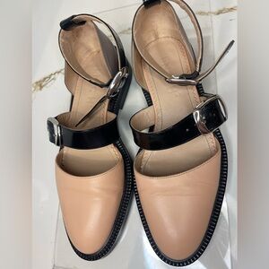 Inch 2 leather closed toe sandals